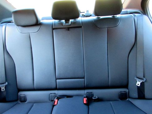 Used 2017 BMW 330i Sedan image 39