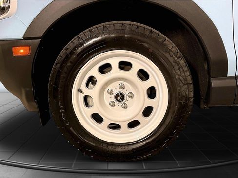 Used 2025 Ford Bronco Sport Heritage w/ Convenience Package image 9