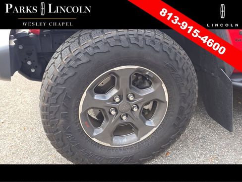 Used 2020 Jeep Gladiator Rubicon image 8