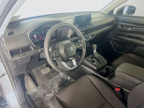Used 2025 Honda CR-V EX image 11