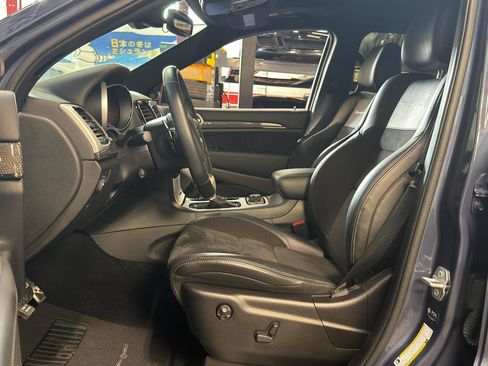 Used 2021 Jeep Grand Cherokee Trackhawk AWD/4WD image 12