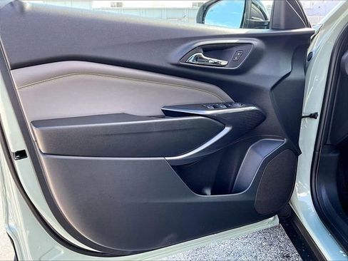 New 2026 Chevrolet Trax ACTIV w/ Driver Confidence Package FWD image 24