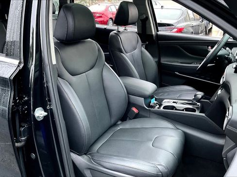 Used 2020 Hyundai Santa Fe Limited image 8