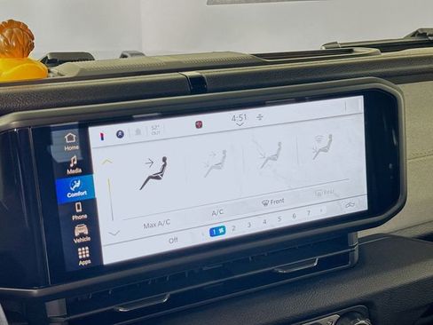 New 2026 Jeep Gladiator Sport image 18