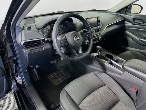 Used 2023 Nissan Altima 2.5 S image 10