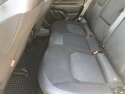 Used 2020 Jeep Renegade Trailhawk w/ Cold Weather Group image 19