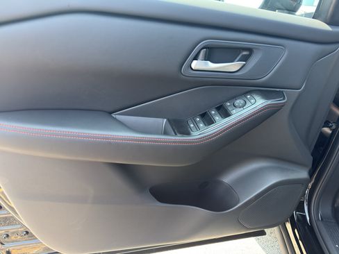 New 2026 Nissan Rogue SV AWD/4WD image 13