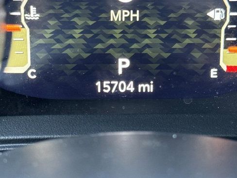 Used 2024 Jeep Wrangler Unlimited Rubicon image 20