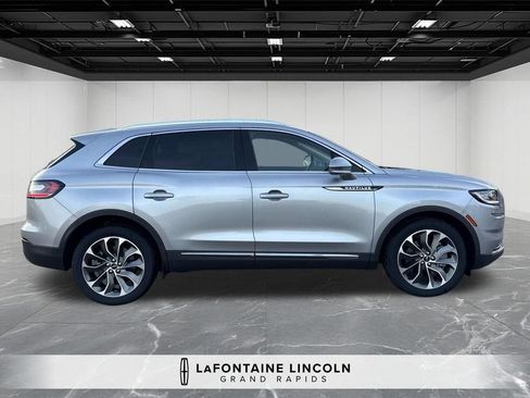Certified 2023 Lincoln Nautilus Reserve AWD/4WD image 6