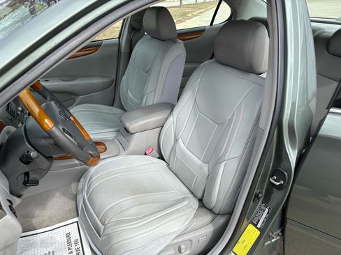 Used 2005 Lexus ES 330 image 39