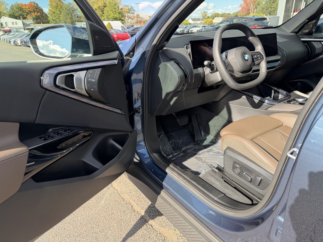 Used 2026 BMW X3 xDrive30i w/ Premium Package AWD/4WD image 15