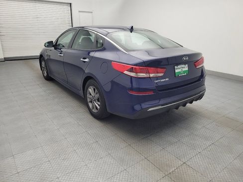 Used 2020 Kia Optima LX image 5