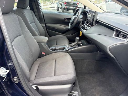Used 2024 Toyota Corolla LE FWD image 6