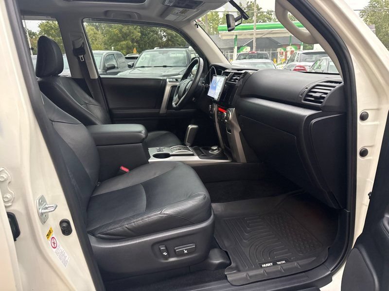 Used 2011 Toyota 4Runner Limited AWD/4WD image 17