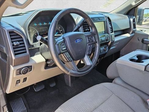Used 2020 Ford F150 XLT w/ Equipment Group 302A Luxury AWD/4WD image 10