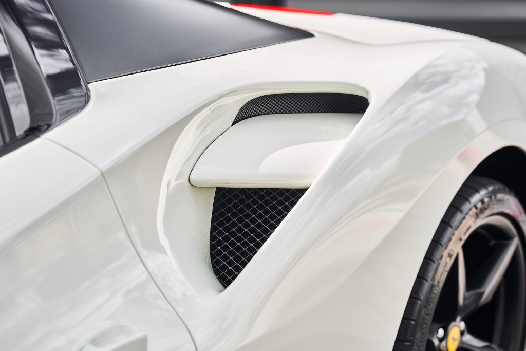 Used 2019 Ferrari 488 Spider RWD image 10