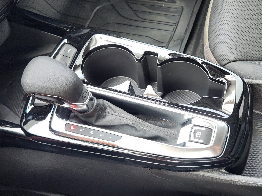 New 2026 Chevrolet Trax ACTIV w/ Sunroof Package FWD image 18
