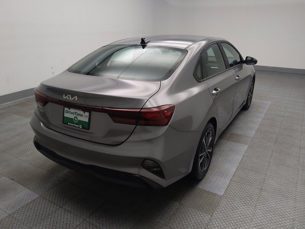 Used 2024 Kia Forte LXS FWD image 9