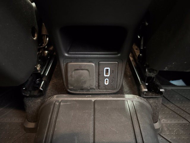 Used 2023 Chevrolet TrailBlazer LT w/ Convenience Package AWD/4WD image 18