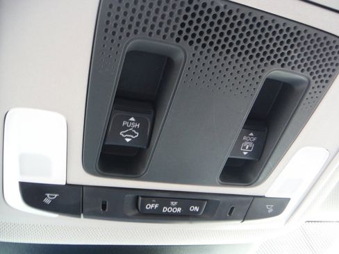 Used 2024 Honda Pilot Elite image 29