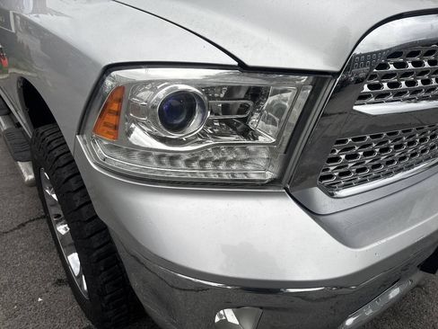 Used 2017 RAM 1500 Laramie AWD/4WD image 26