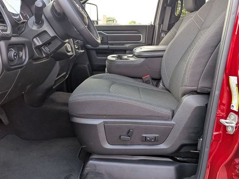 Used 2026 RAM 2500 Big Horn AWD/4WD image 10