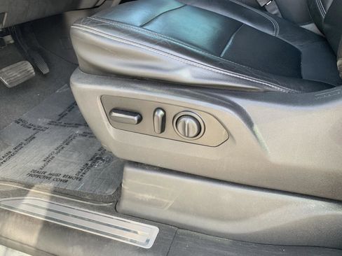 Used 2020 GMC Sierra 1500 SLT w/ SLT Premium Plus Package image 26