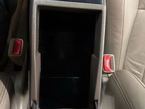 Used 2001 Toyota 4Runner Limited image 25