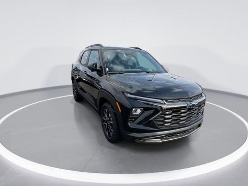 New 2026 Chevrolet TrailBlazer ACTIV FWD image 2