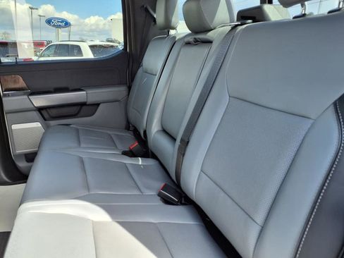 Used 2022 Ford F150 Lariat w/ Equipment Group 502A High image 10