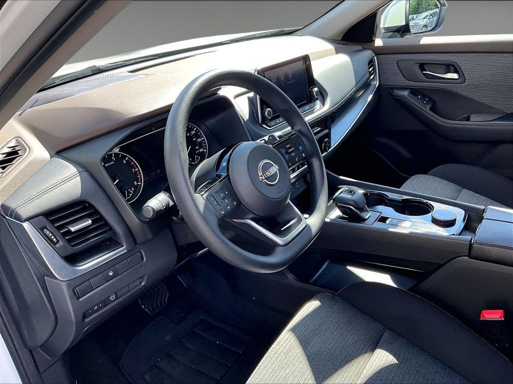 Certified 2023 Nissan Rogue SV AWD/4WD image 8