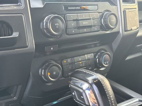 Used 2017 Ford F150 XLT w/ Equipment Group 302A Luxury image 18