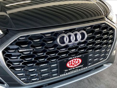 Used 2023 Audi Q5 2.0T Prestige w/ Prestige Package image 33