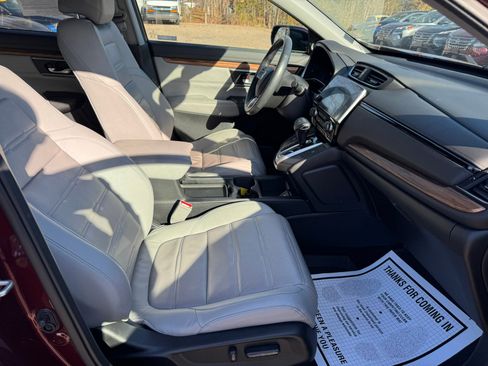 Used 2019 Honda CR-V Touring image 11