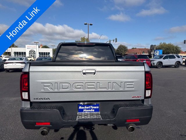 Used 2024 Honda Ridgeline Sport image 6