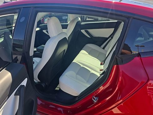 Used 2021 Tesla Model 3 Performance image 9