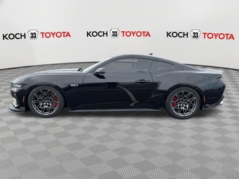 Used 2024 Ford Mustang GT Premium w/ GT Performance Package image 4