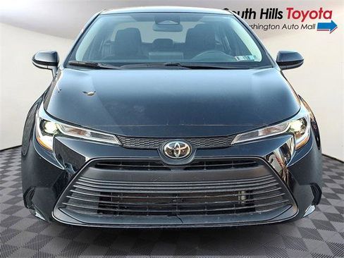 Certified 2023 Toyota Corolla LE image 2
