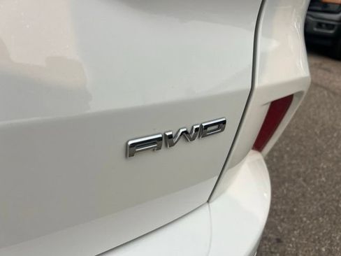 Certified 2024 Ford Escape ST-Line w/ Tech Pack #1 AWD/4WD image 24