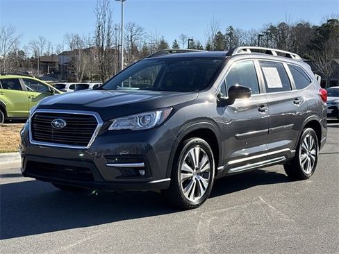 Used 2022 Subaru Ascent Limited image 7