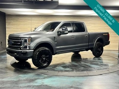 Used 2022 Ford F250 Platinum w/ FX4 Off-Road Package AWD/4WD image 5