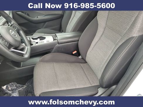 Used 2021 Nissan Rogue S image 21