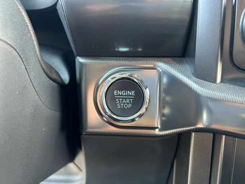 New 2025 Ford F150 Lariat w/ Equipment Group 501A Mid image 30