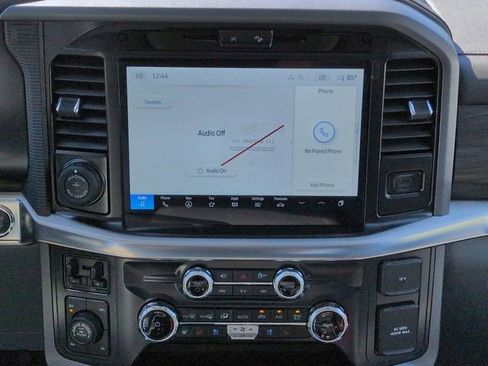 New 2025 Ford F150 Lariat w/ Equipment Group 502A High image 18