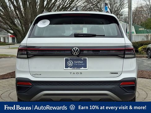 Certified 2025 Volkswagen Taos S AWD/4WD image 5