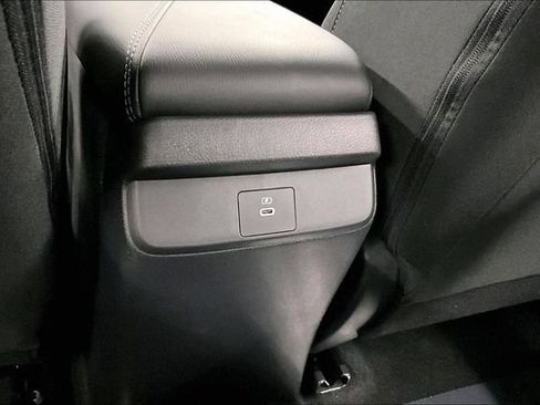 New 2027 Nissan Sentra SV w/ Floor Mat Package FWD image 21