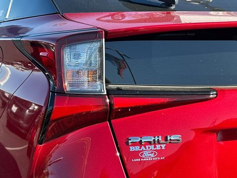 Used 2020 Toyota Prius Limited image 43