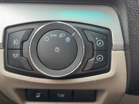 Used 2011 Ford Explorer XLT w/ 202A Rapid Spec Order Code AWD/4WD image 13