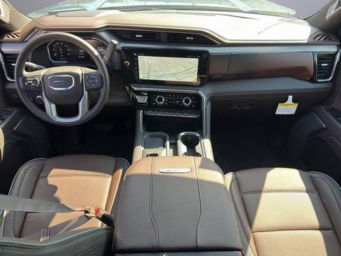 New 2026 GMC Sierra 2500 Denali w/ Max Trailering Package image 18