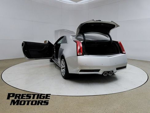 Used 2011 Cadillac CTS V w/ Wood Trim Package RWD image 11